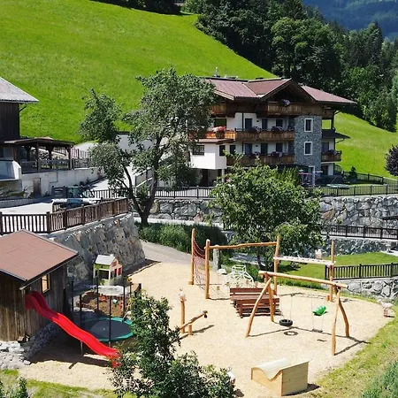Waldhuette-wachterhof Nyaraló